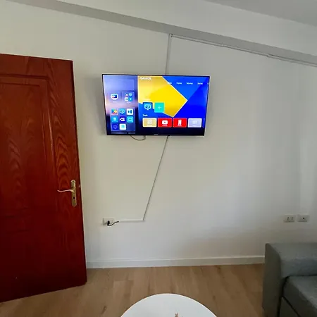 Sunny Apartment Tirana
