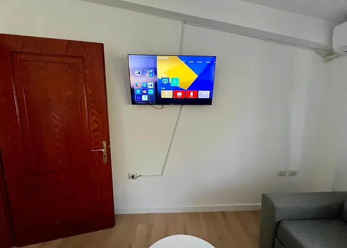 Sunny Apartment Tirana